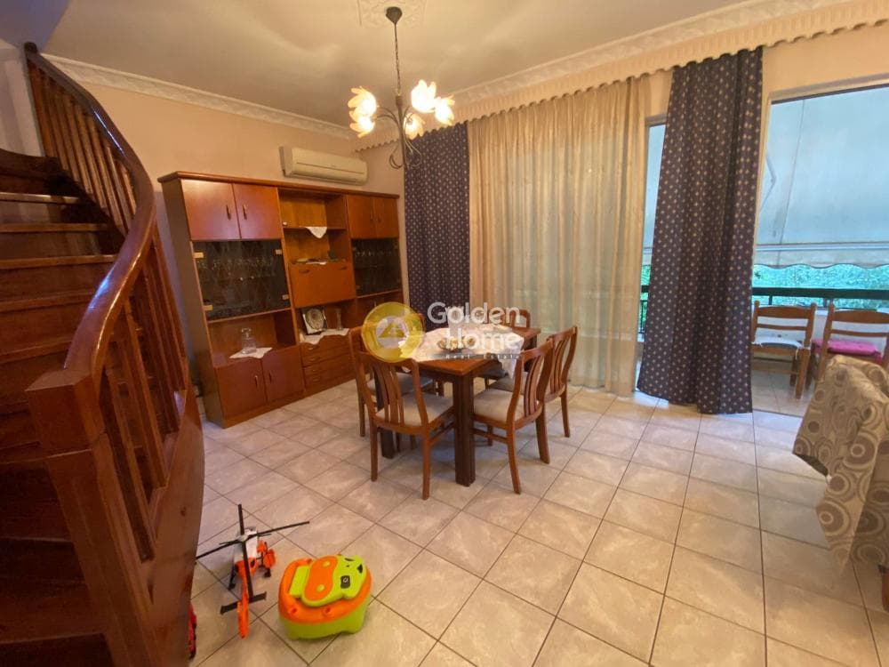 Apartment in Aspra Chomata, Nikaia — Photo 3 of 20