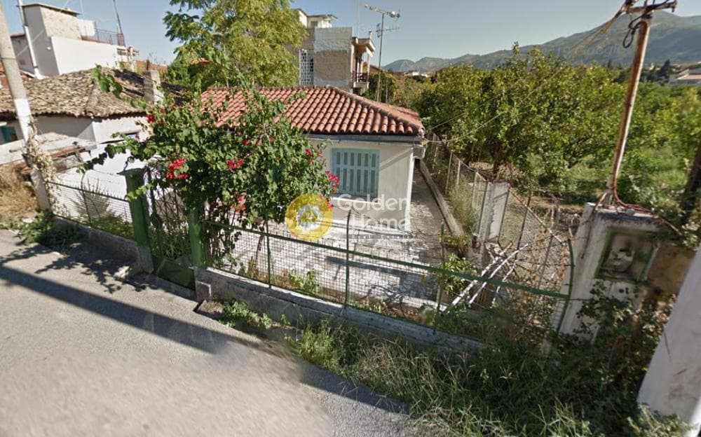 House in Kouloura, Aigio — Photo 2 of 3