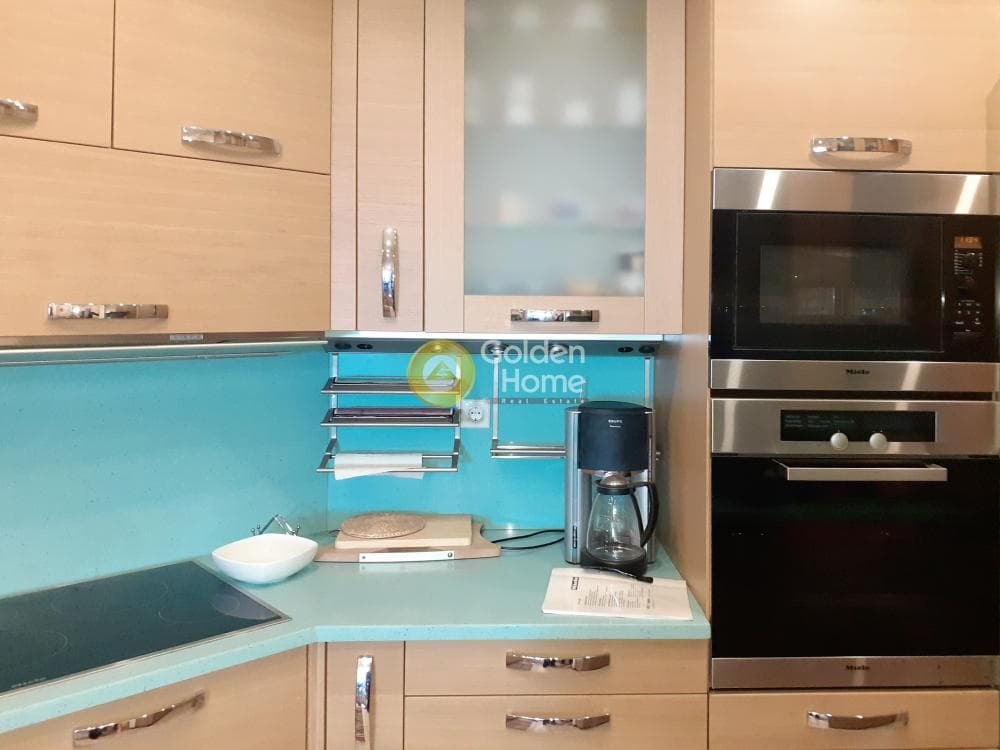 Apartment in Piraiki, Piraeus — Photo 2 of 22