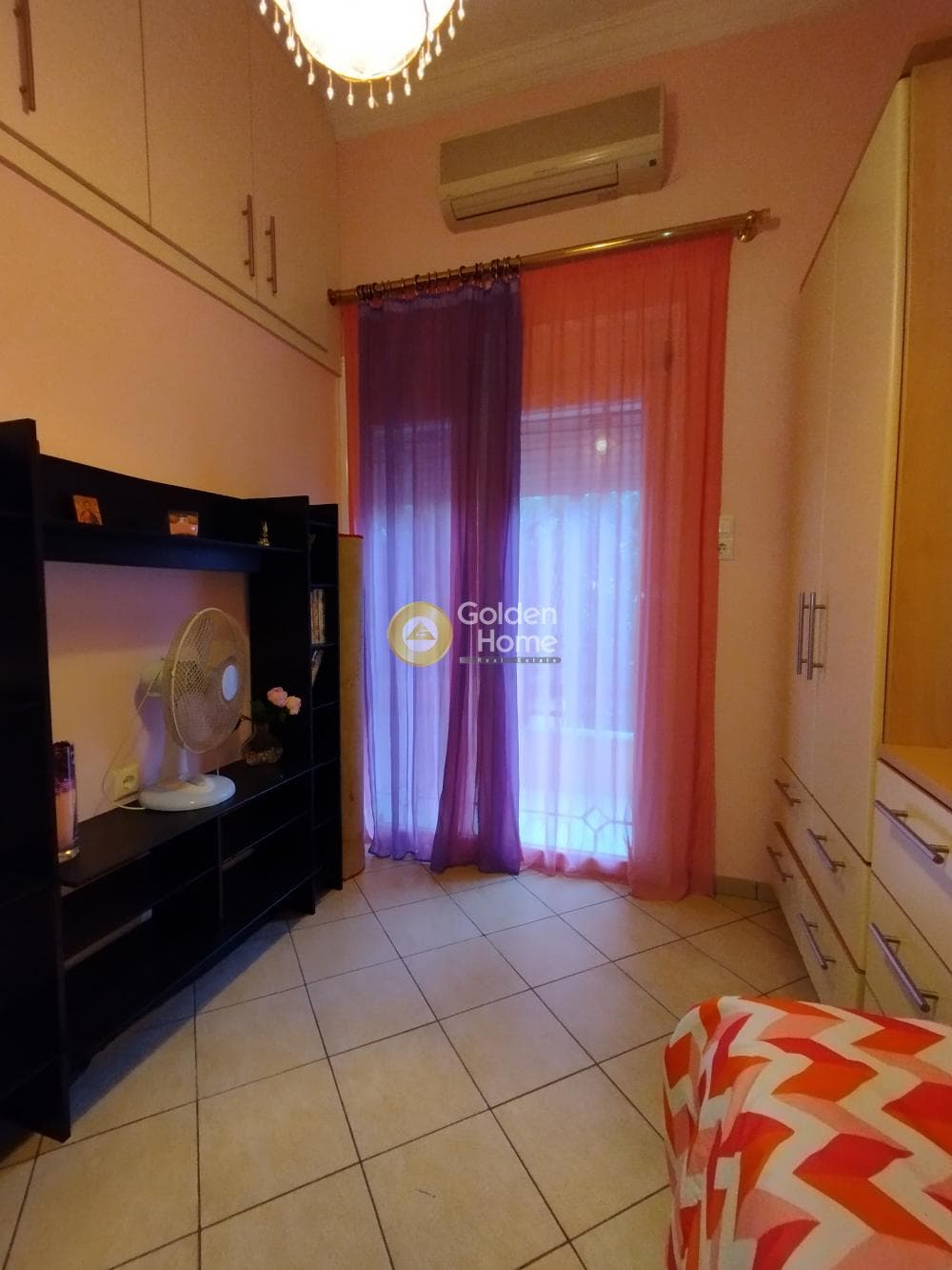 Apartment in Center, Moschato — Photo 9 of 43