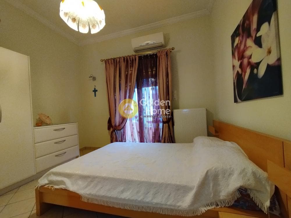 Apartment in Center, Moschato — Photo 11 of 43