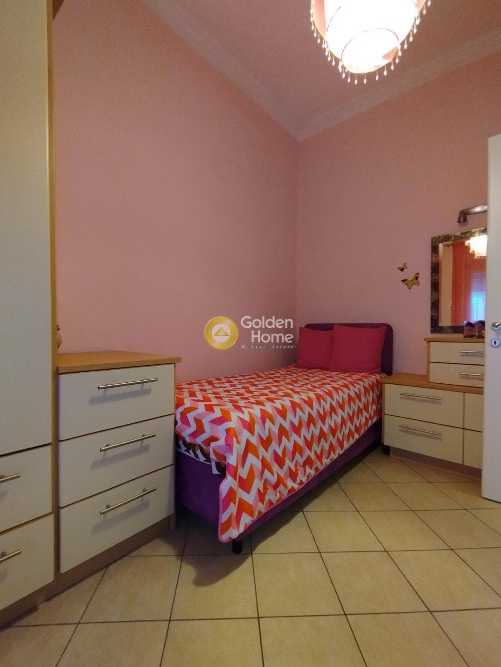 Apartment in Center, Moschato — Photo 16 of 43