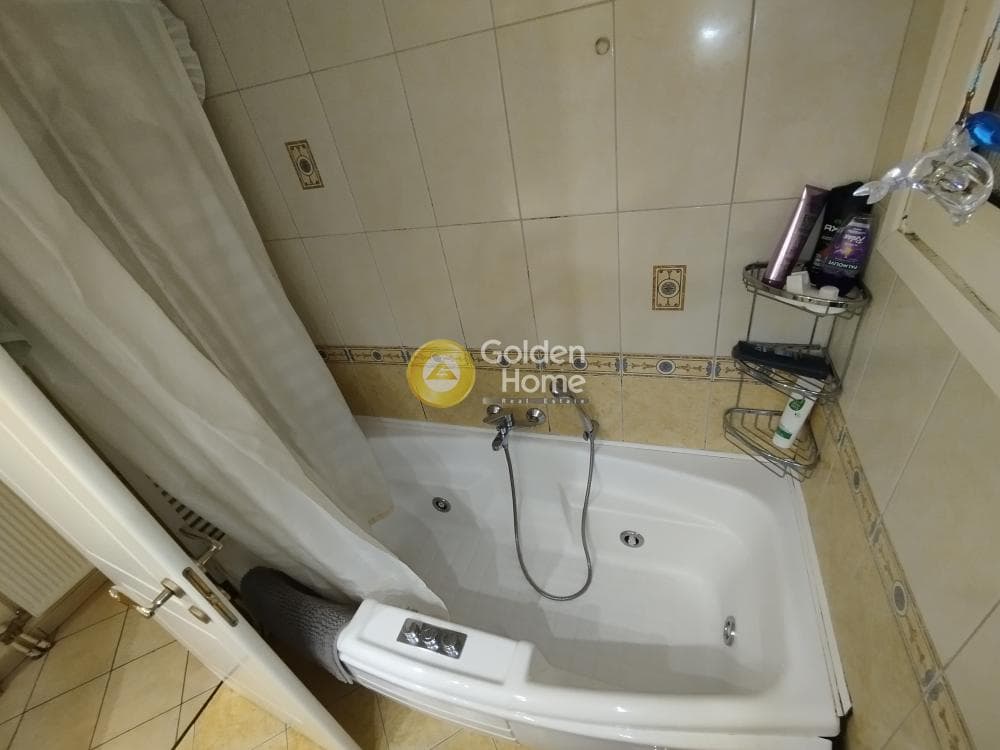 Apartment in Center, Moschato — Photo 7 of 43