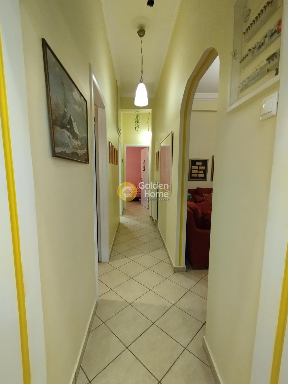Apartment in Center, Moschato — Photo 25 of 43