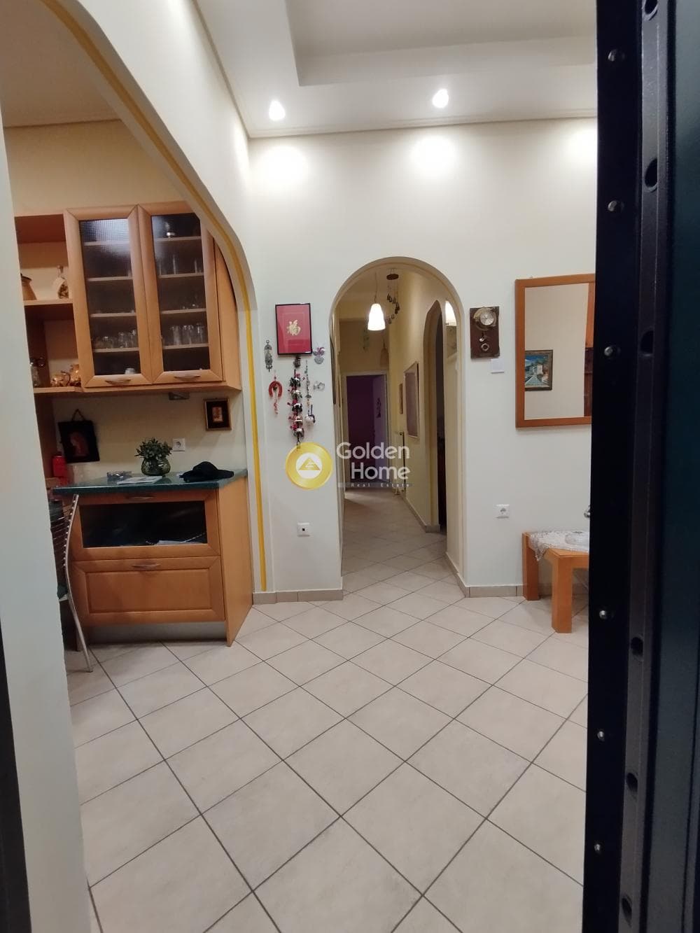 Apartment in Center, Moschato — Photo 40 of 43