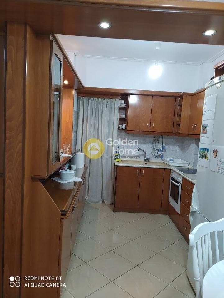 Apartment in Cemetery, Nikaia — Photo 2 of 7