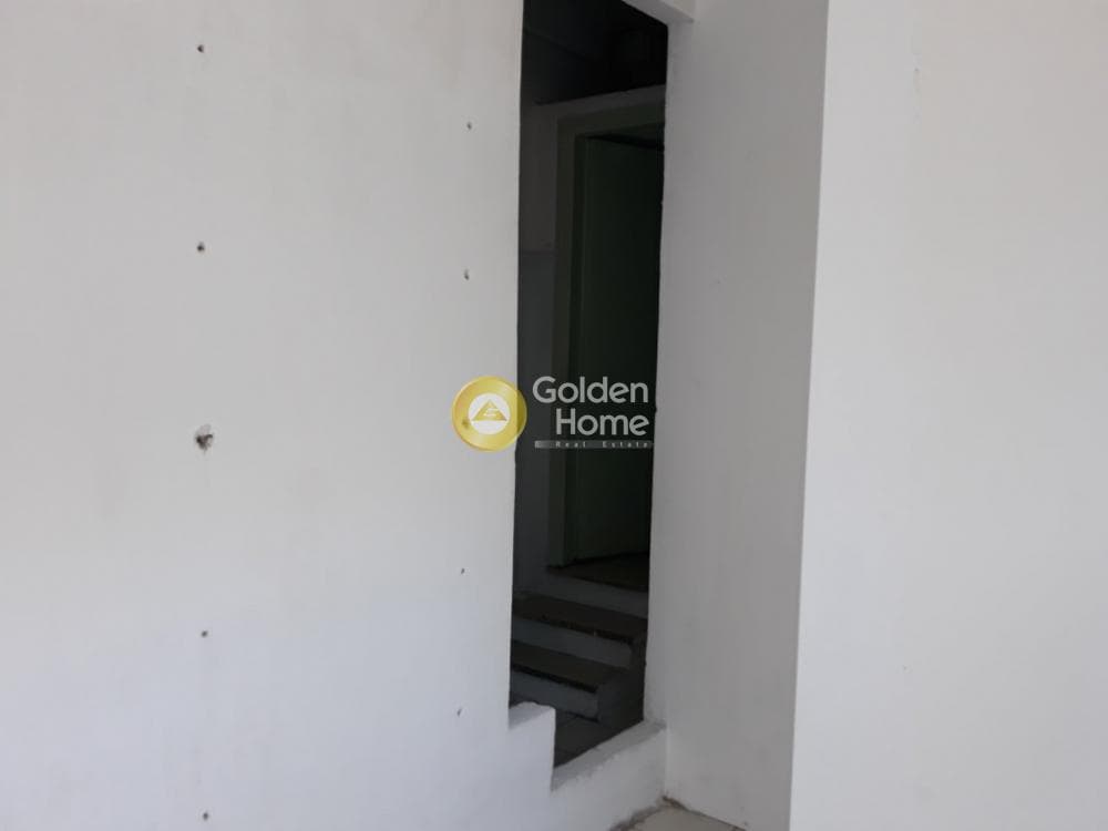 Retail Store in Center, Peristeri — Photo 5 of 9