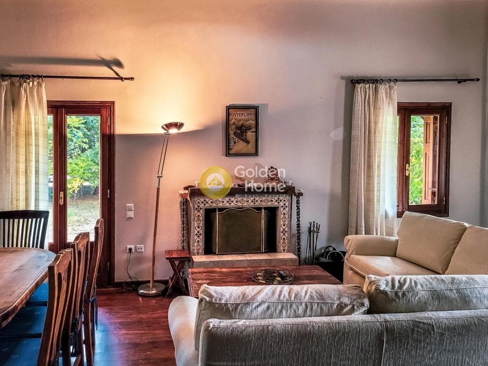 House in Kalivia, Arachova — Photo 1 of 9