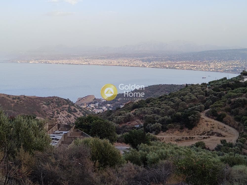 Parcel in Rogdia, Gazi — Photo 1 of 8