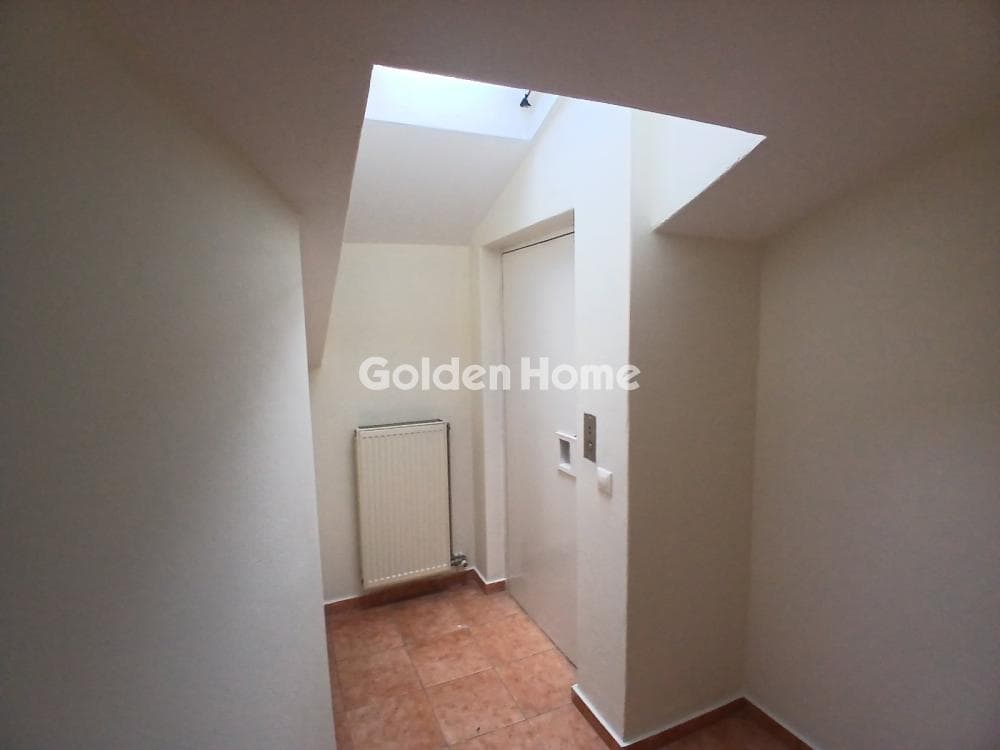 House in Center, Kifisia — Photo 18 of 25