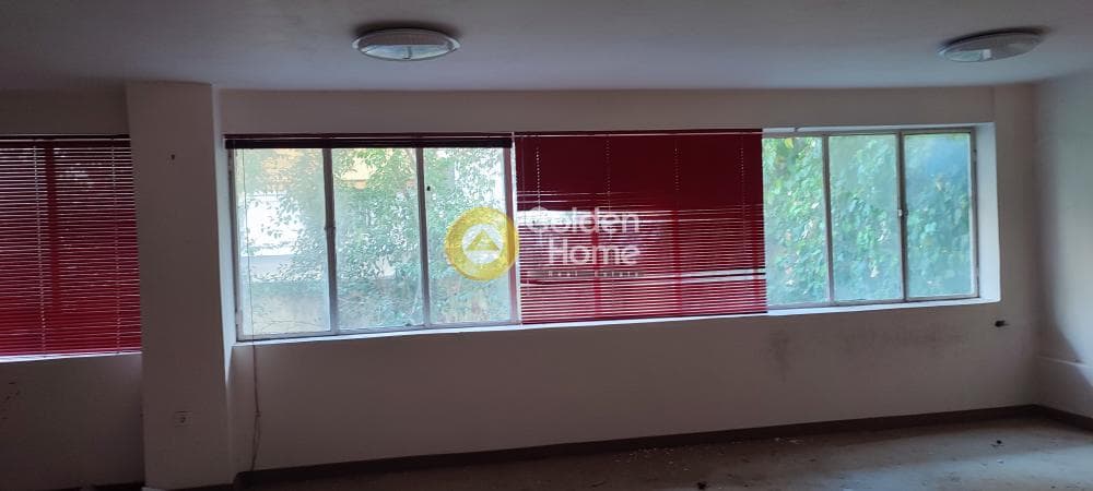 Retail Store in Agia Sofia, Neo Psichiko — Photo 3 of 13