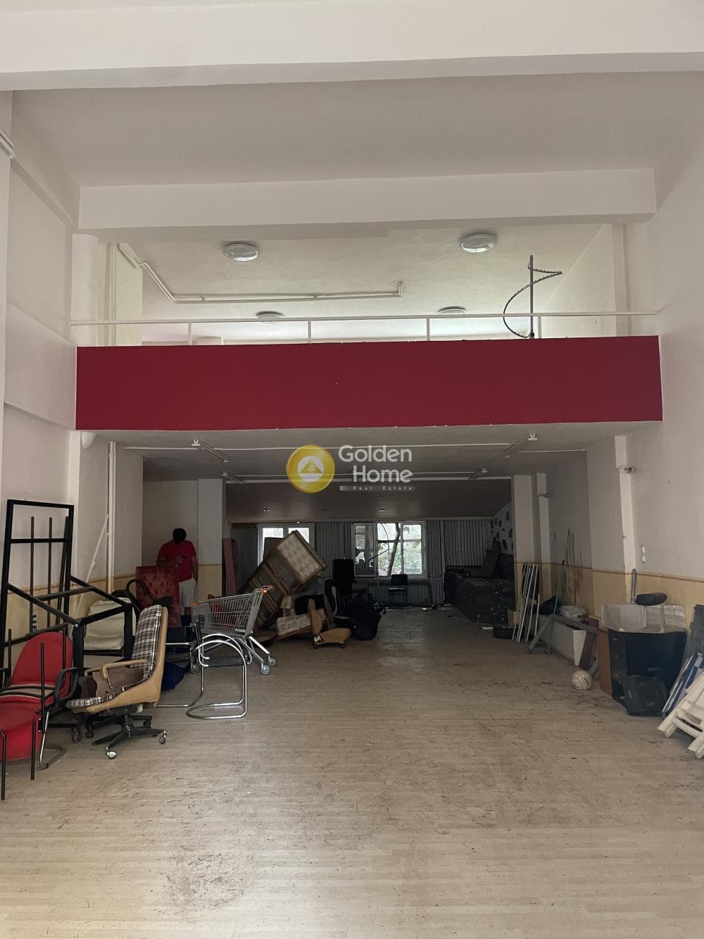 Retail Store in Agia Sofia, Neo Psichiko — Photo 1 of 13