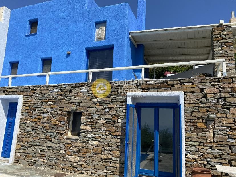 House in Miloi, Kea — Photo 1 of 27