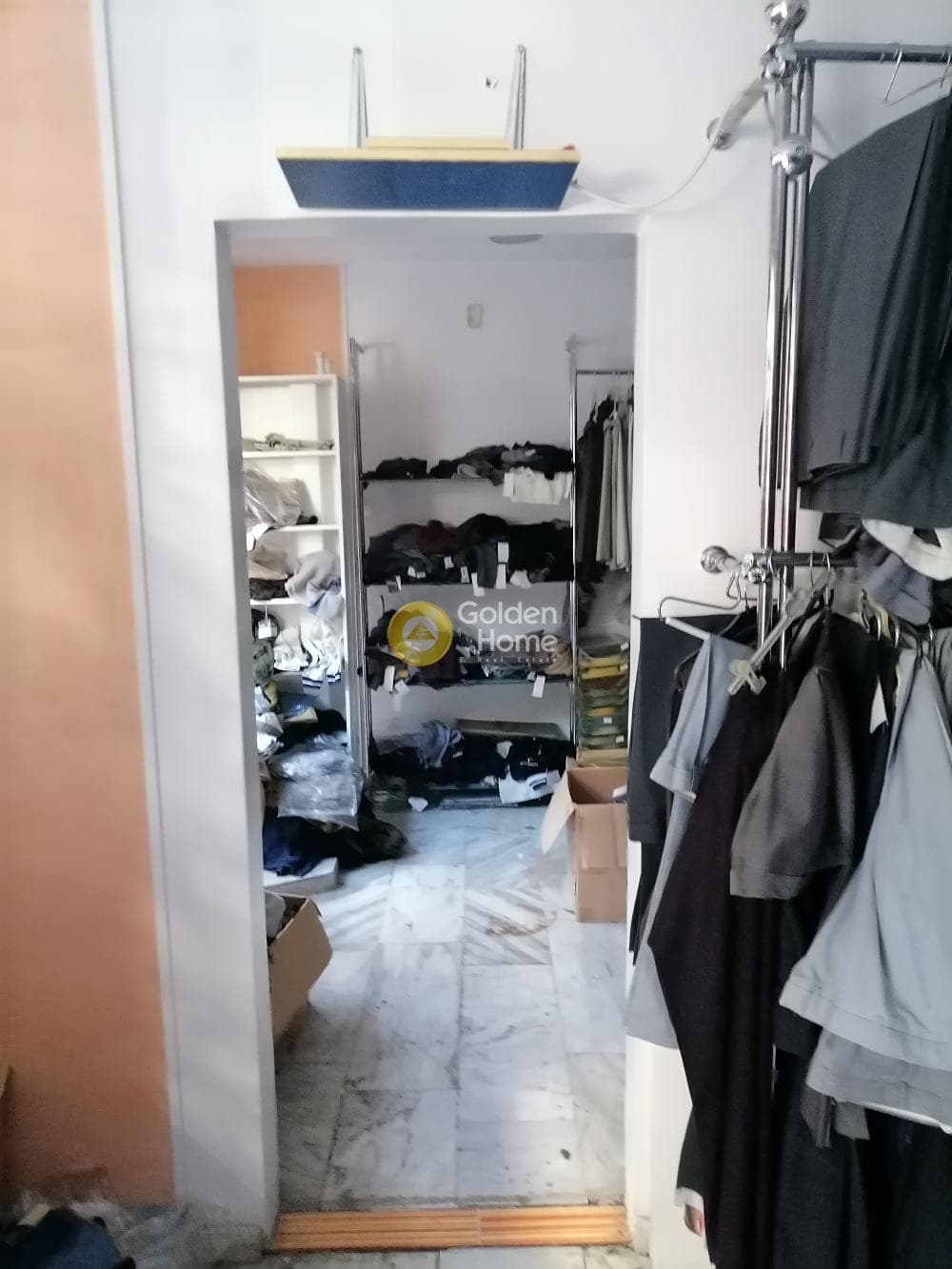 Retail Store in Stavros, Piraeus — Photo 2 of 19