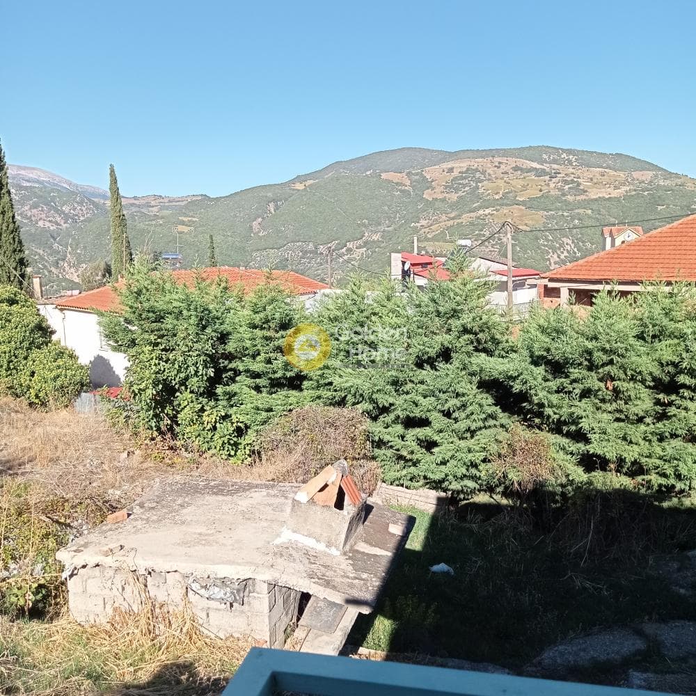 Μονοκατοικία στην Δαφνές, Αίγιο — Φωτογραφία 1 από 12