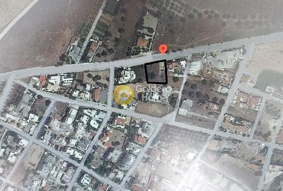 Building Plot in Center, Markopoulo — Photo 1 of 5