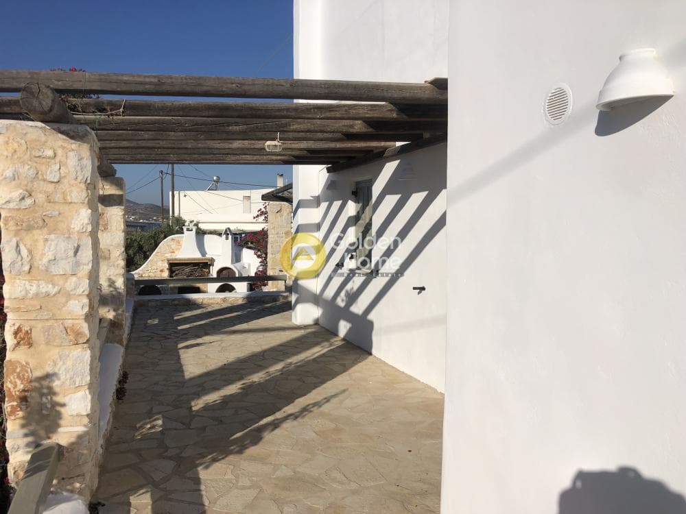 House in Kampos, Paros — Photo 3 of 18