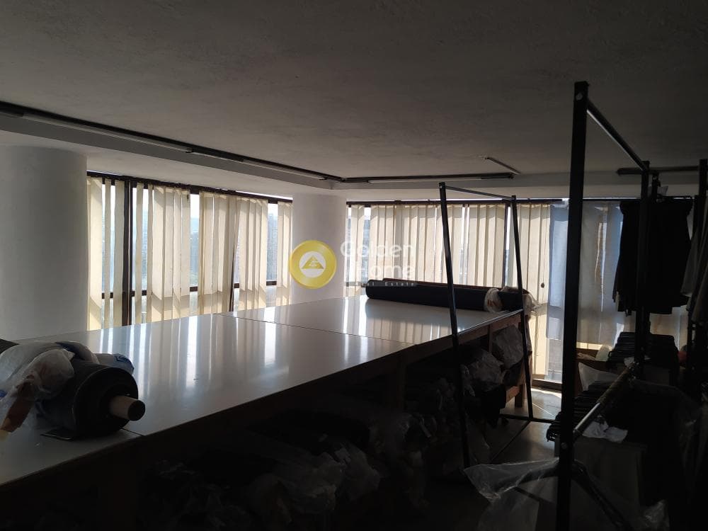 Office in Kokkinia, Nikaia — Photo 5 of 9