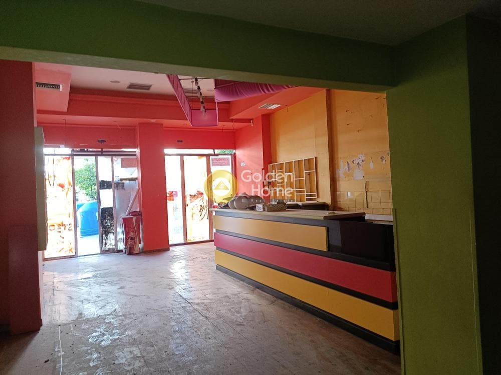 Retail Store in Politechnioupoli, Zografou — Photo 2 of 21