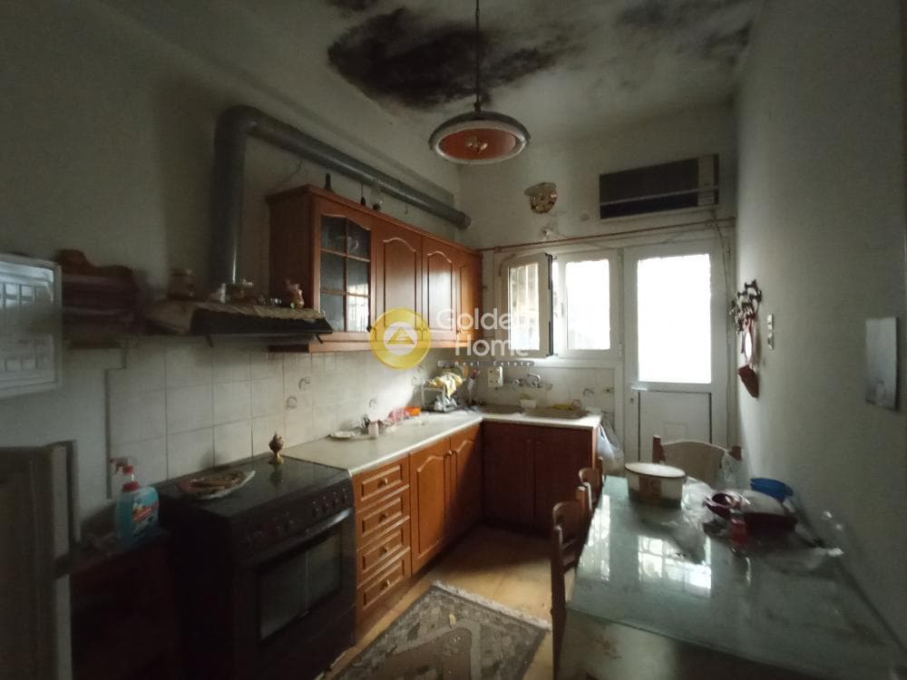 House in Kipoupoli, Petroupoli — Photo 2 of 9