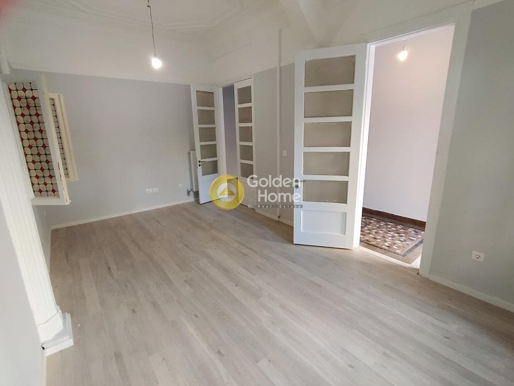 Apartment in Osios Loukas, Patisia — Photo 3 of 21