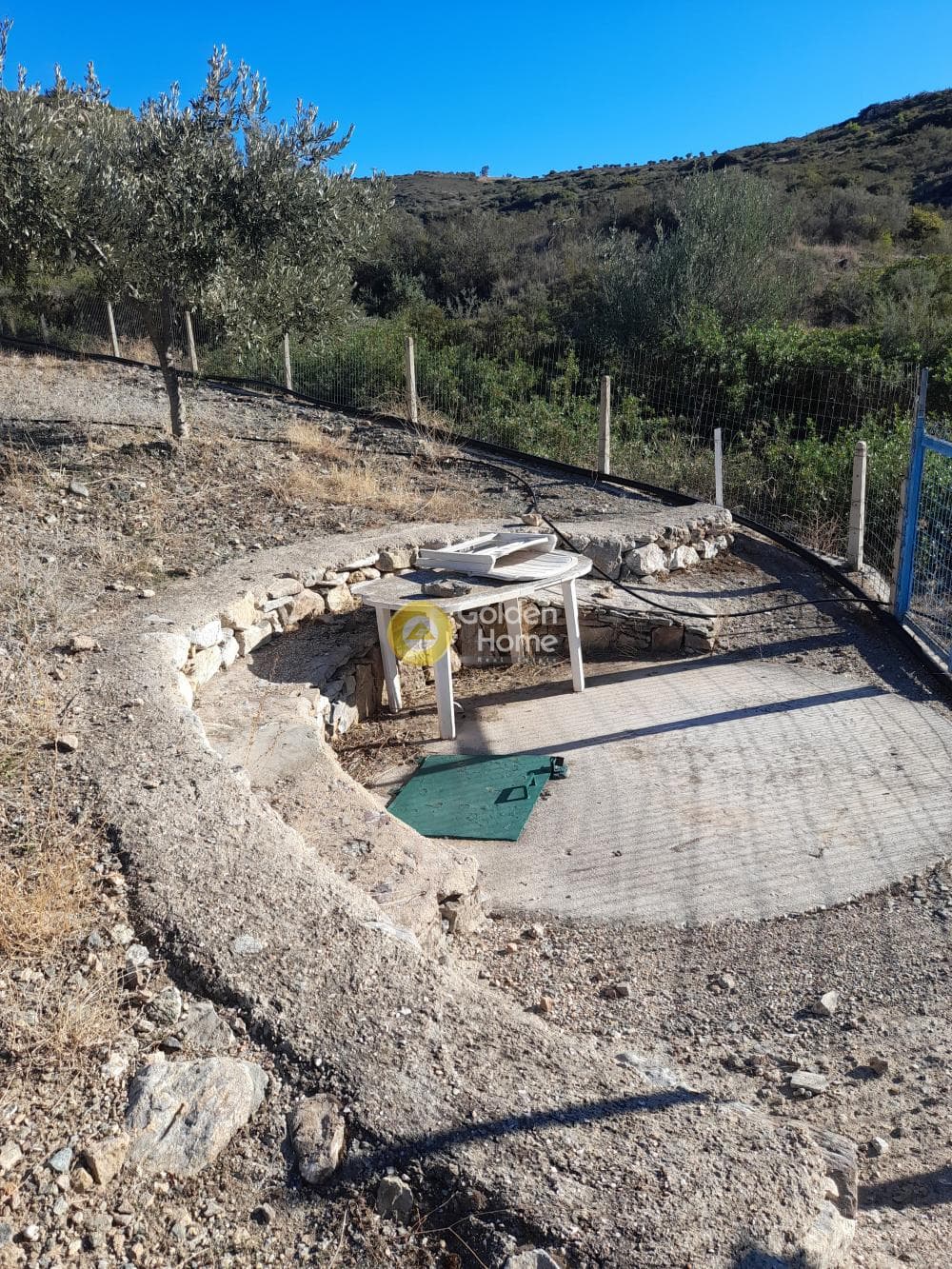 Αγροτεμάχιο στην Αρί, Ανάβυσσος — Φωτογραφία 7 από 8