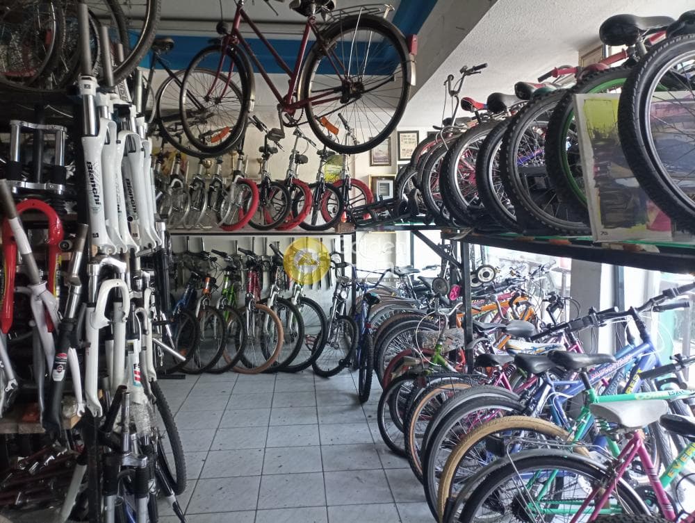 Retail Store in Achladia, Aigaleo — Photo 2 of 3