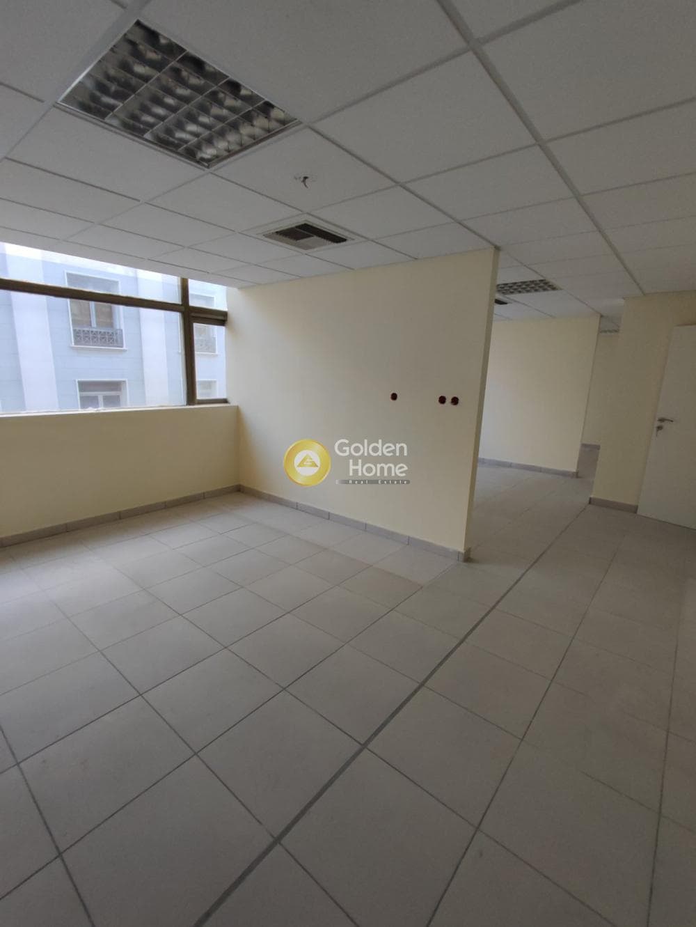 Office in Plateia Klafthmonos, Kentro — Photo 12 of 14
