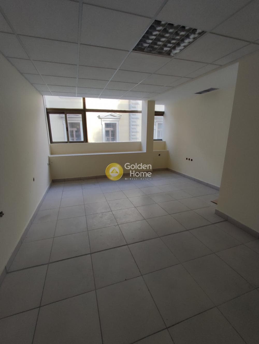 Office in Plateia Klafthmonos, Kentro — Photo 14 of 14