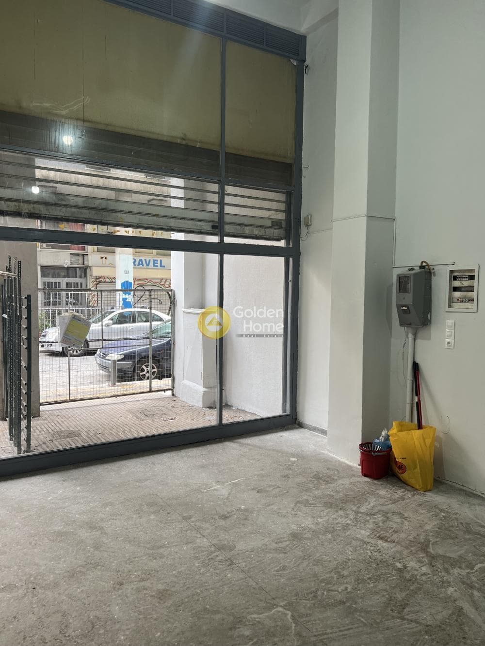 Retail Store in Omonoia, Kentro — Photo 1 of 20