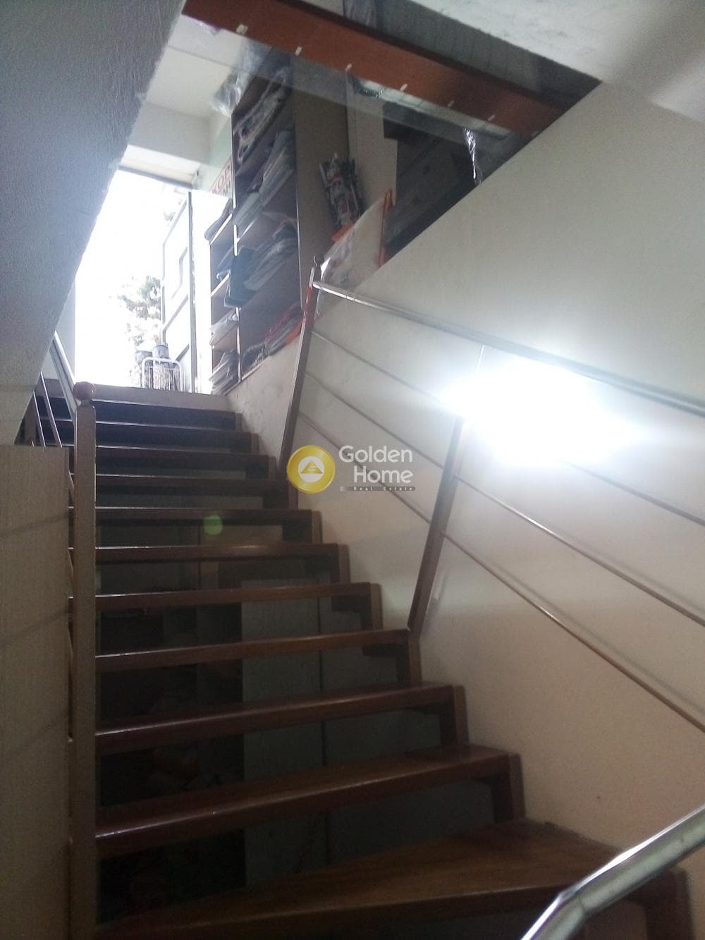 Retail Store in Eleftherias square, Koridallos — Photo 2 of 12