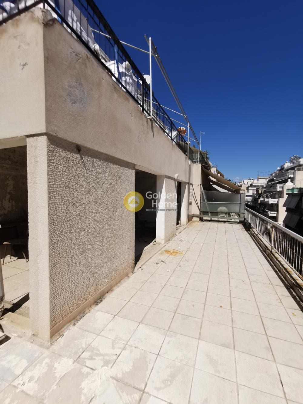 Apartment in Terpsithea, Piraeus — Photo 1 of 6