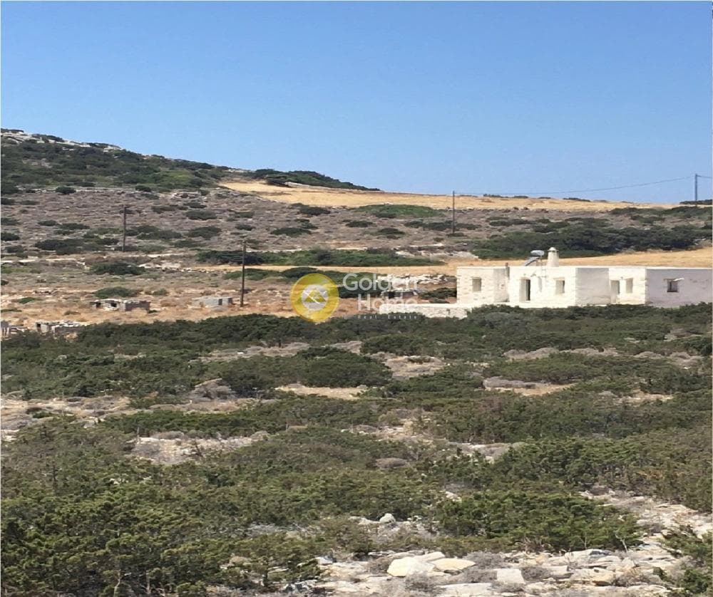 House in Moni Christou Dasous, Paros — Photo 1 of 3