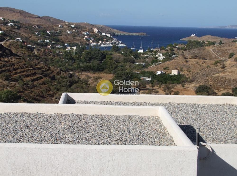 House in Mavro, Kea — Photo 6 of 12