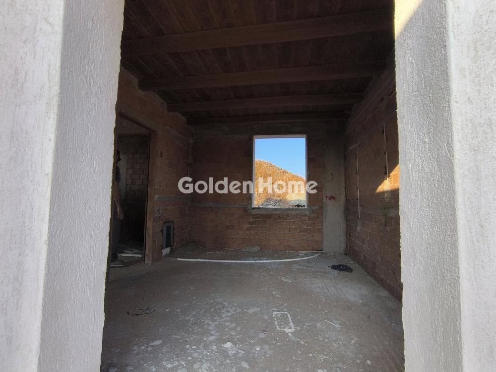 House in Mavro, Kea — Photo 8 of 12