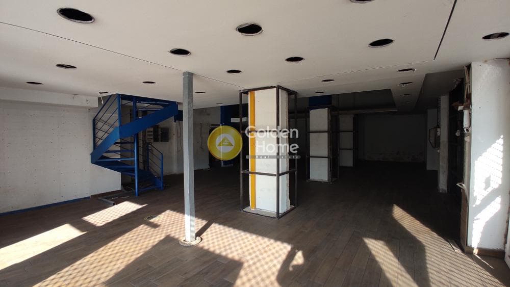 Retail Store in Diilistiria, Piraeus — Photo 5 of 11