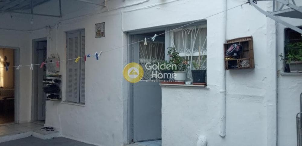 House in Votanikos, Kentro — Photo 1 of 26