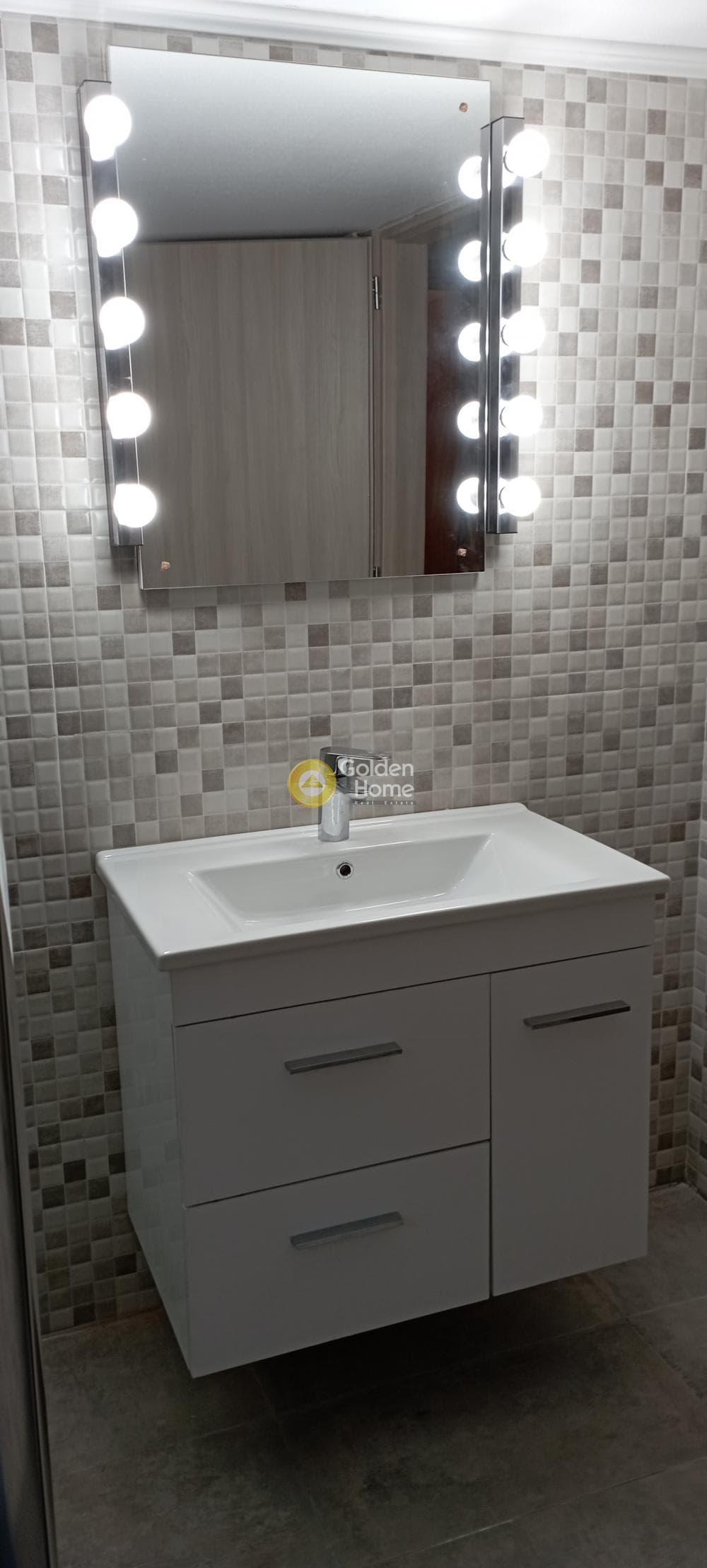 Apartment in Agia Varvara, Chalandri — Photo 9 of 10