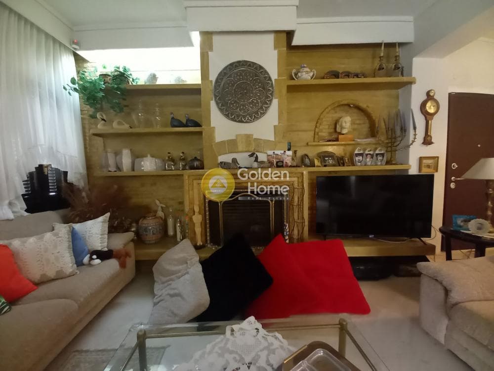 House in Peraia, Peraia — Photo 1 of 30