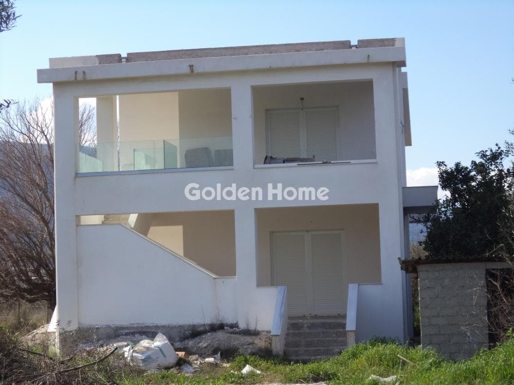 House in Rizomilos, Diakopto — Photo 1 of 18