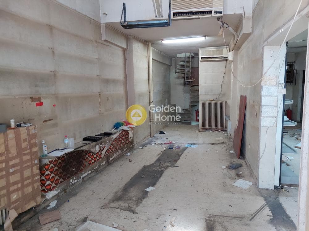 Retail Store in Terpsithea, Piraeus — Photo 12 of 23