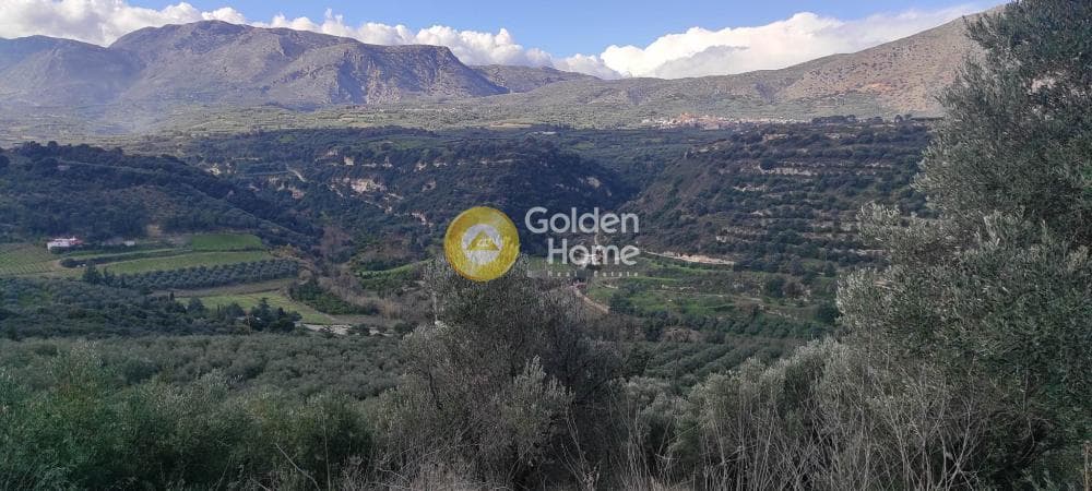 Building Plot in Agios Georgios o Methistis, Gazi — Photo 1 of 5