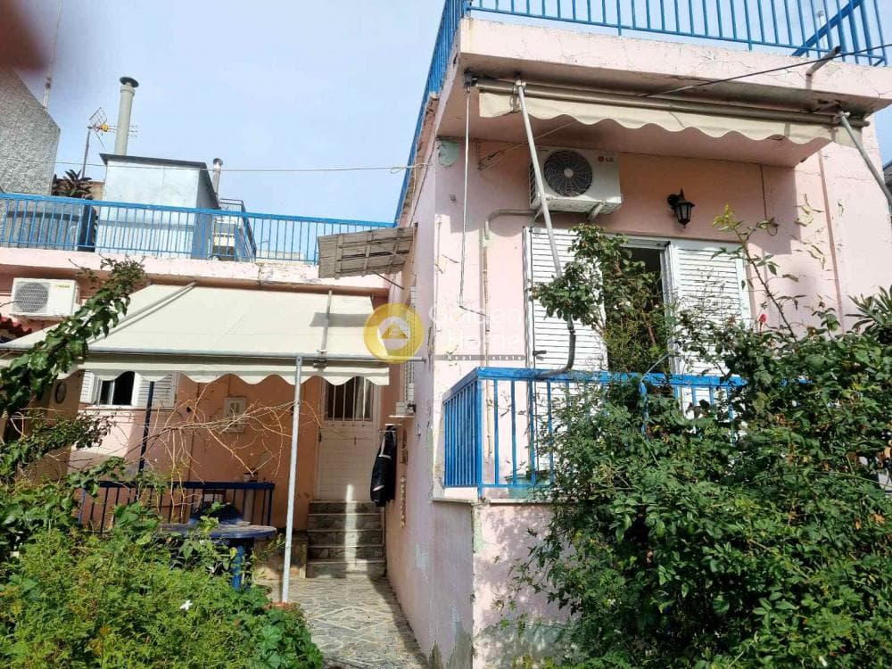 Building Plot in Agia Triada, Chaidari