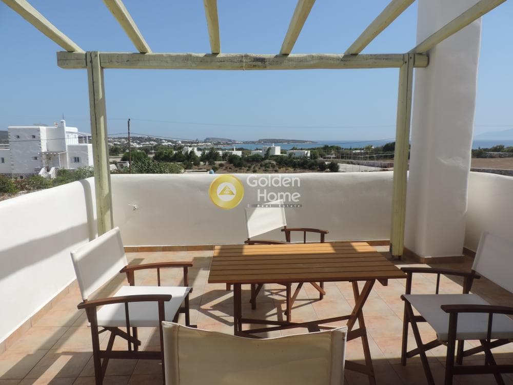 House in Lagkeri, Paros — Photo 1 of 12