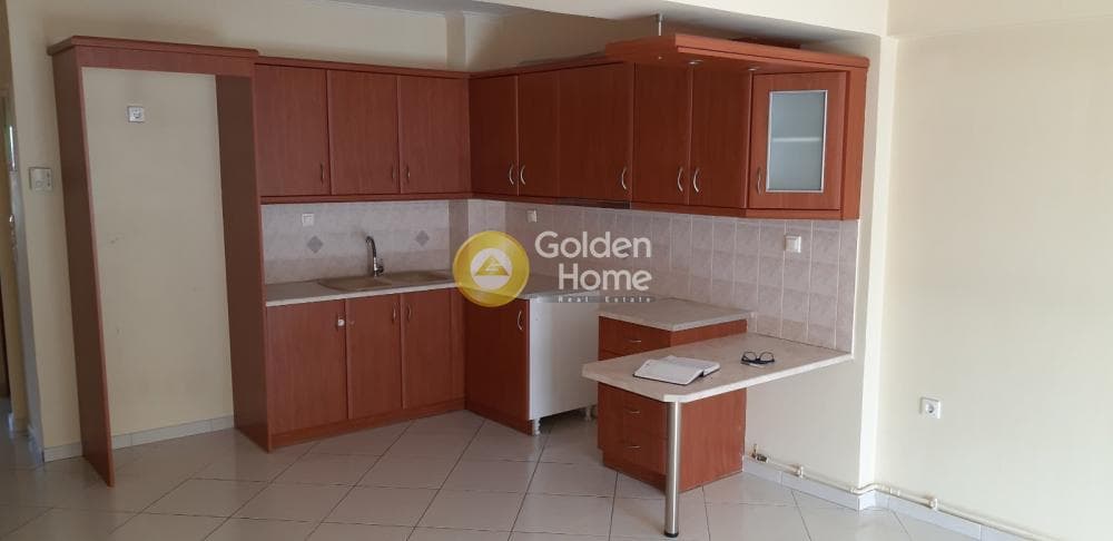 Apartment in Tampouria, Nikaia — Photo 2 of 24