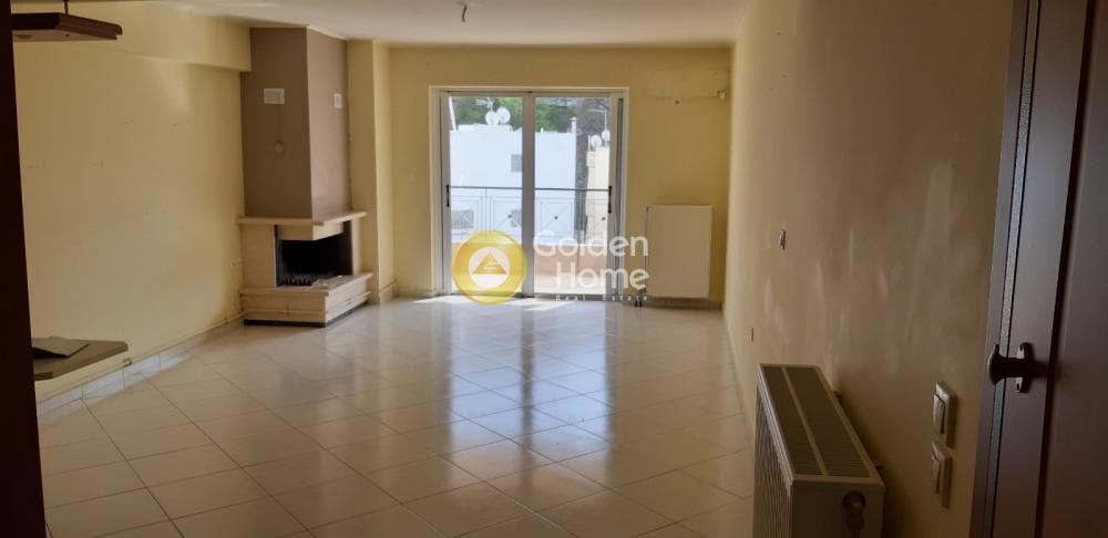 Apartment in Tampouria, Nikaia — Photo 3 of 24