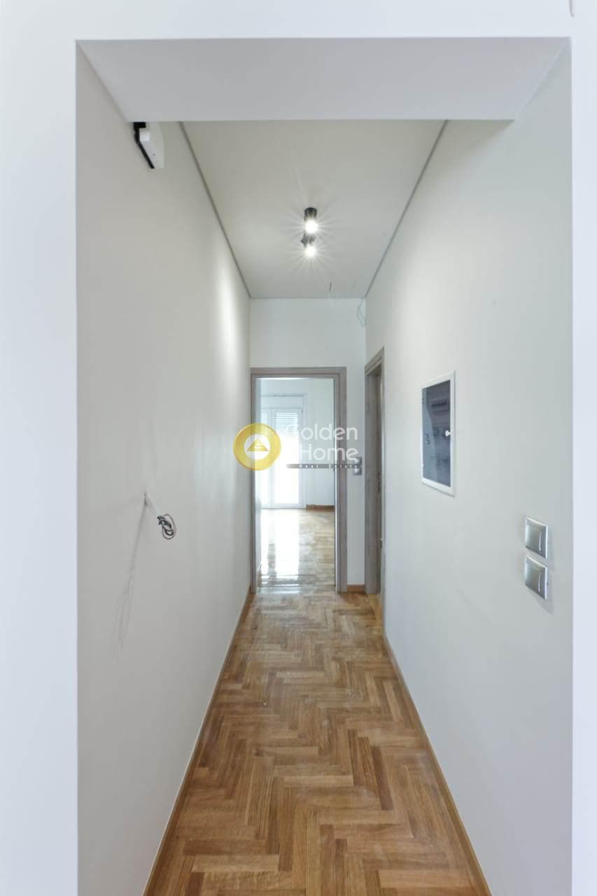 Apartment in Agios Ioannis, Neos Kosmos — Photo 9 of 28
