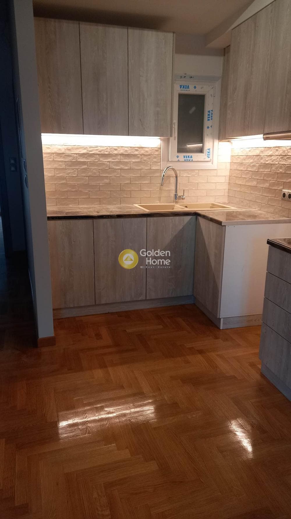 Apartment in Agios Ioannis, Neos Kosmos — Photo 25 of 28