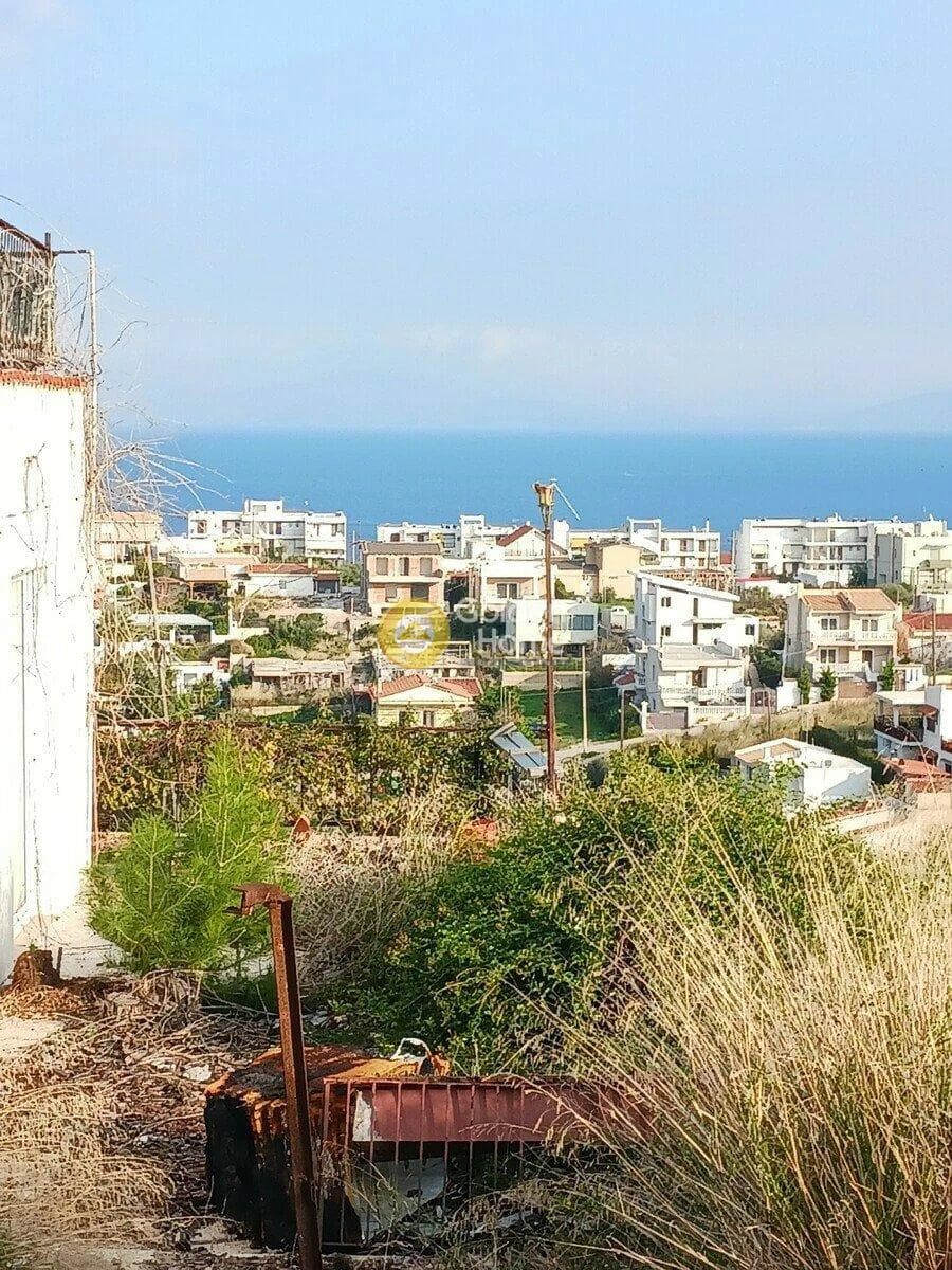 House in Agios Nikolaos, Rafina — Photo 2 of 3
