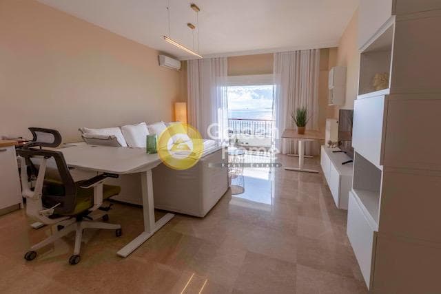 Apartment in Piraiki, Piraeus — Photo 30 of 37